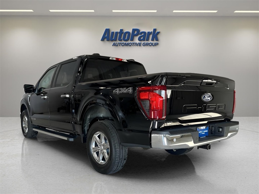 2025 Ford F-150 XLT photo 4