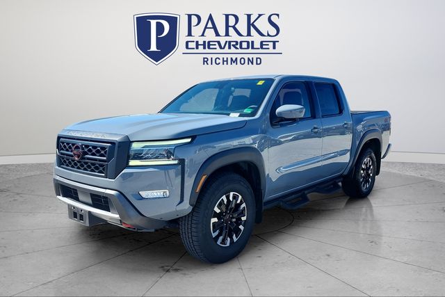 2023 Nissan Frontier PRO-4X photo 3