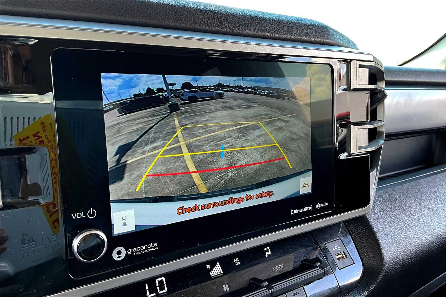 2022 Toyota Tundra SR5 photo 25