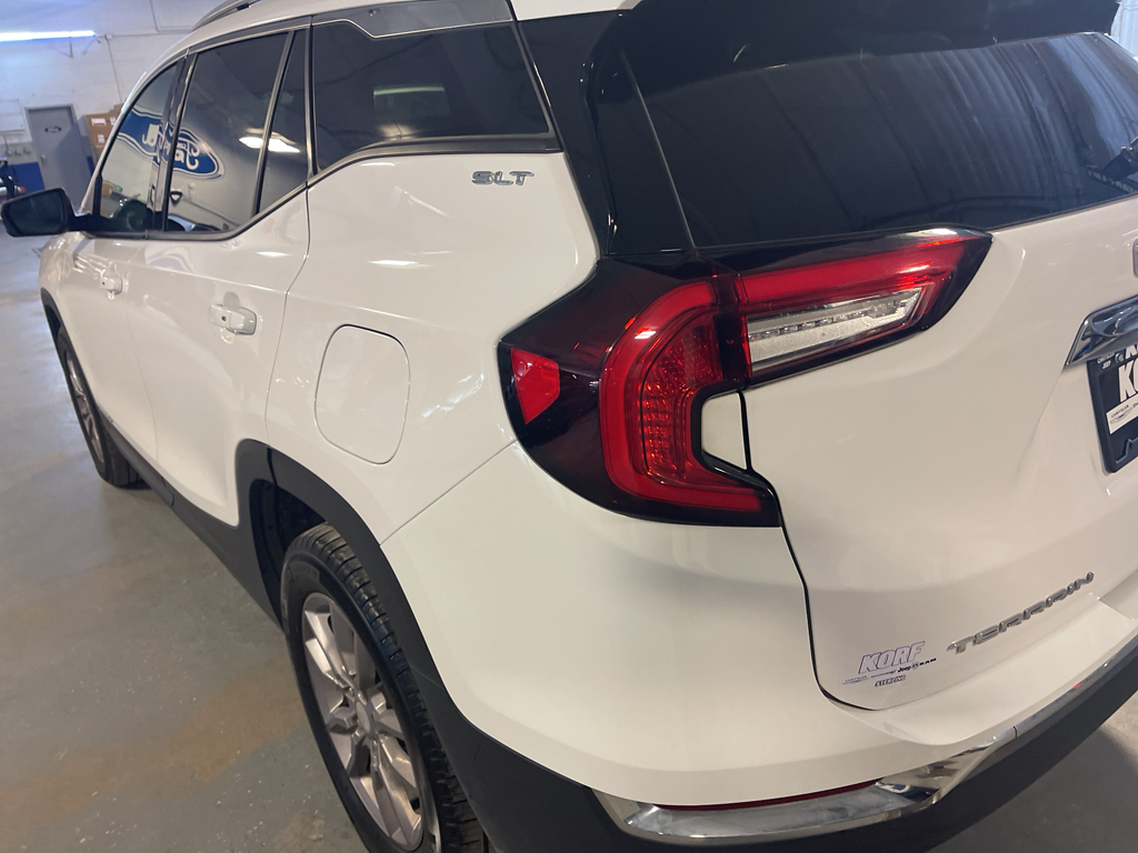 2023 Gmc Terrain SLT photo 25