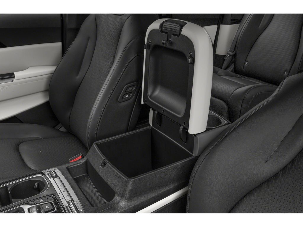 2022 Kia Carnival SX Prestige photo 13