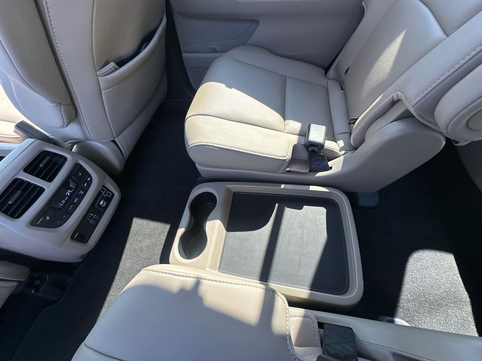 2021 Honda Pilot Touring photo 29