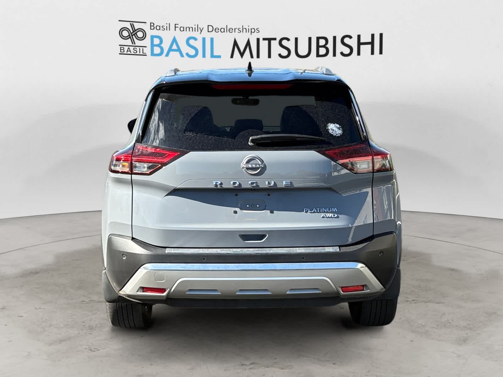 2023 Nissan Rogue Platinum photo 4