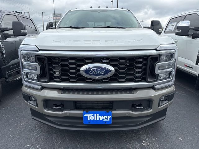 2026 Ford F-350 King Ranch photo 2