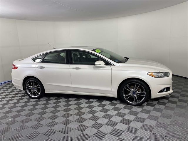 2014 Ford Fusion Titanium photo 8