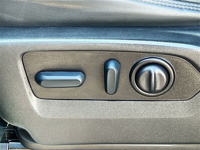 2022 Chevrolet Silverado 2500HD High Country photo 11