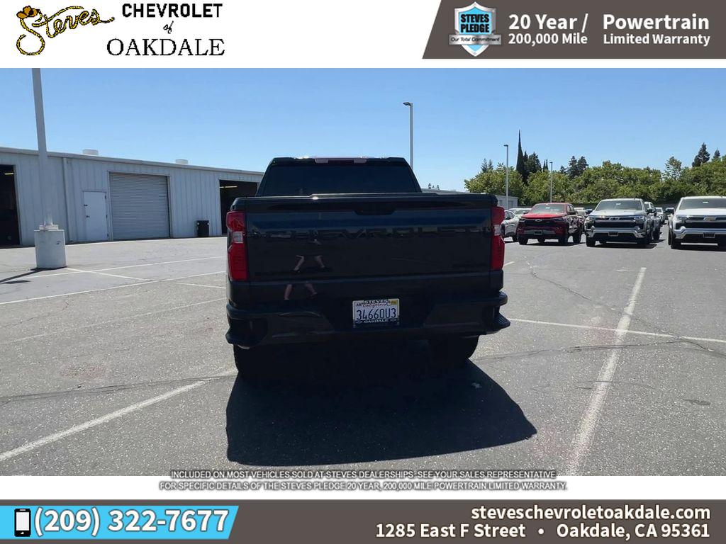 2023 Chevrolet Silverado 1500 Custom photo 4