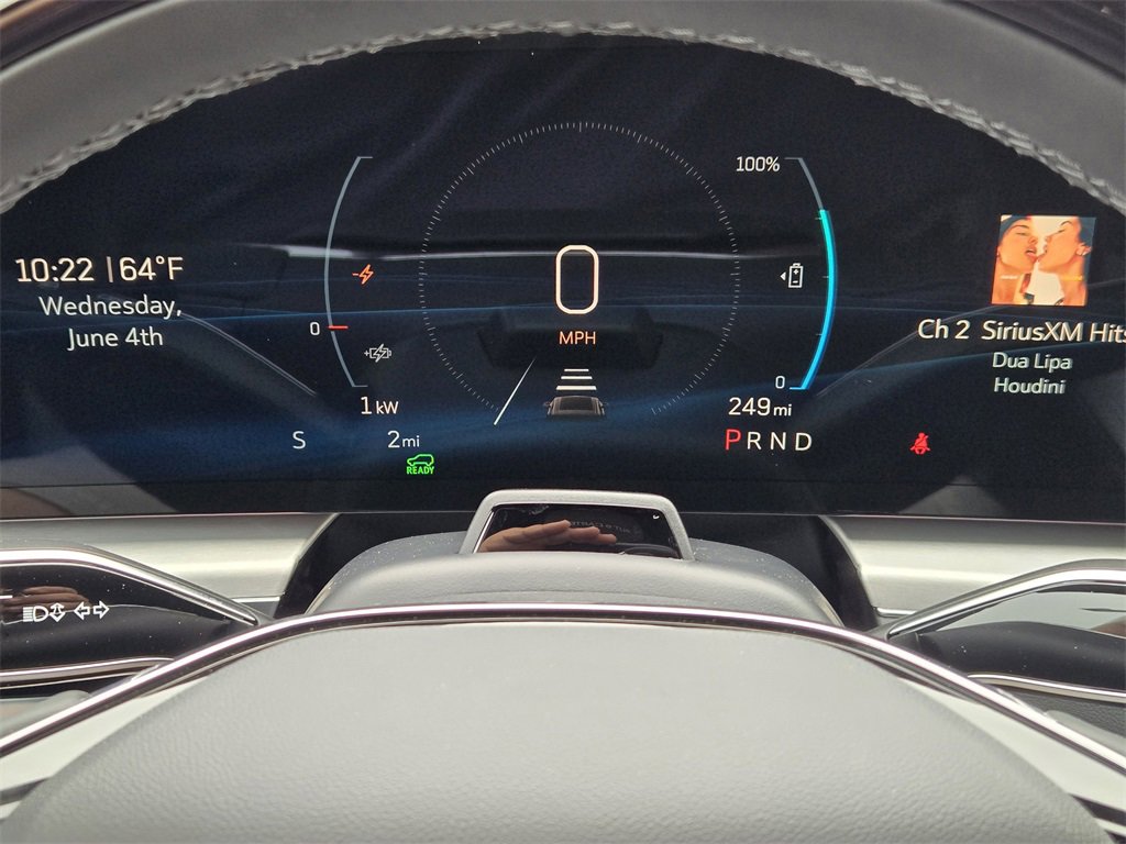 2025 Cadillac Lyriq Sport photo 17