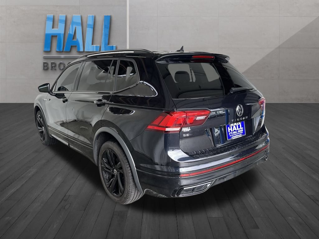 2023 Volkswagen Tiguan SE R-Line Black photo 3
