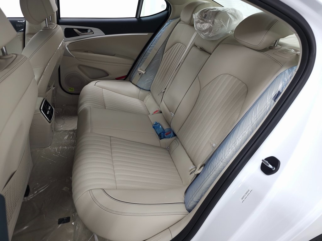 2026 Genesis G70 2.5T Prestige AWD photo 25