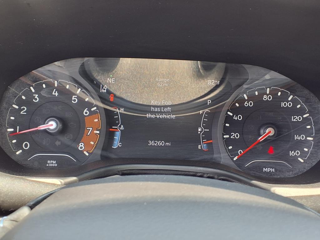 2022 Jeep Compass Latitude photo 24