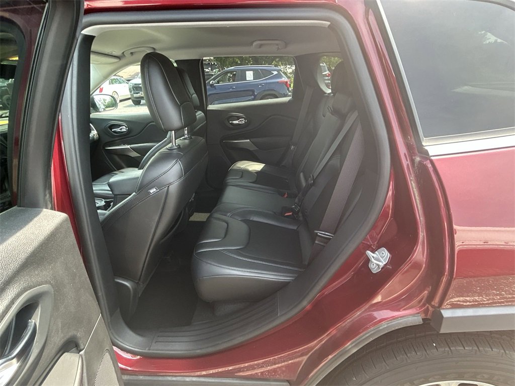 2019 Jeep Cherokee Latitude photo 15