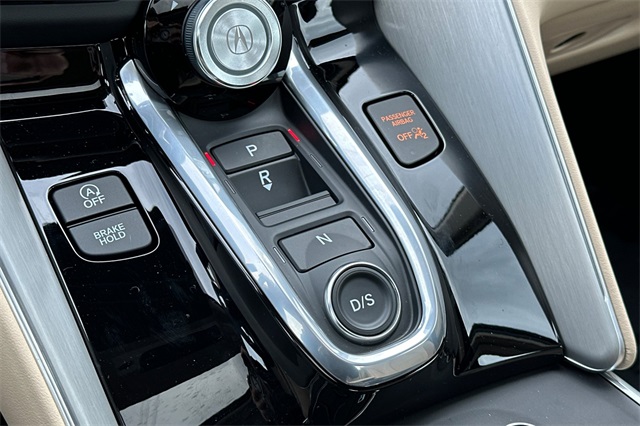 2025 Acura TLX Technology photo 19