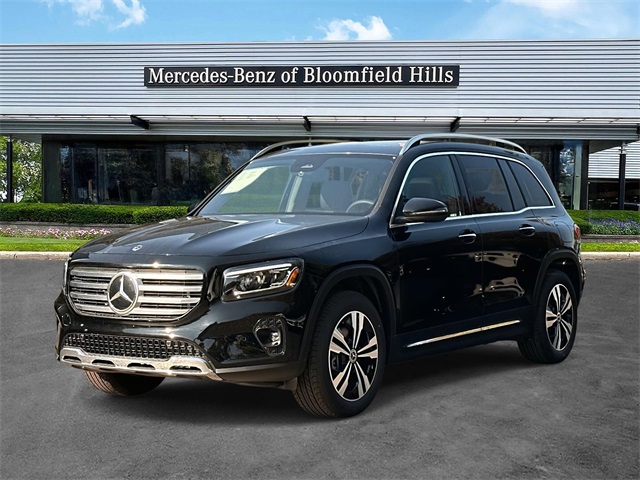 2025 Mercedes-Benz GLB Base's photo