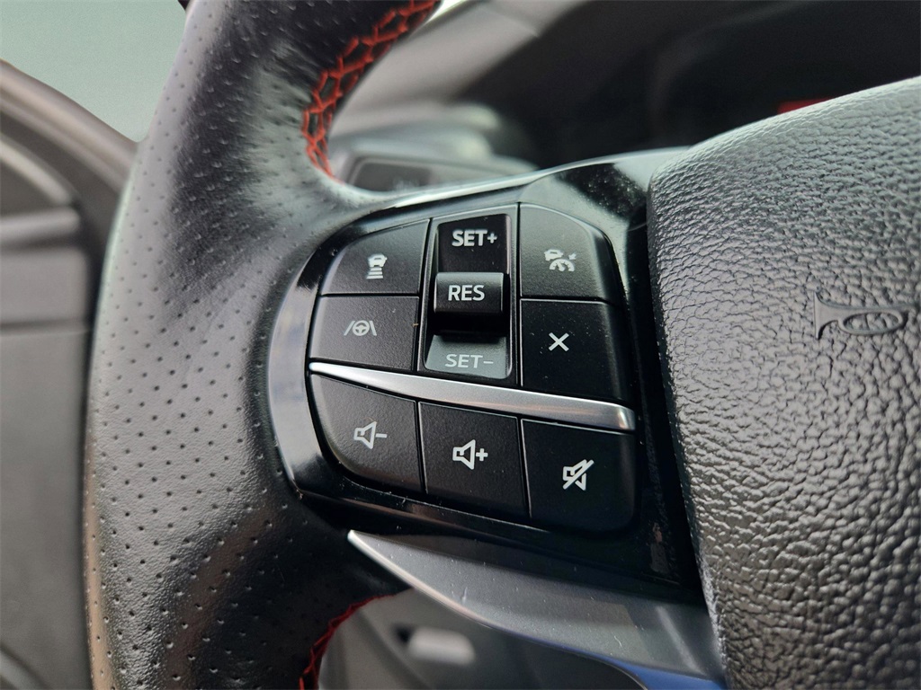 2024 Ford Explorer ST-Line photo 23