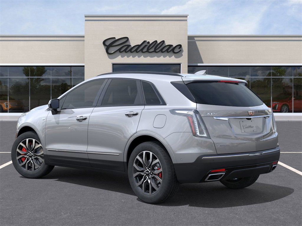 2025 Cadillac XT5 Sport photo 2