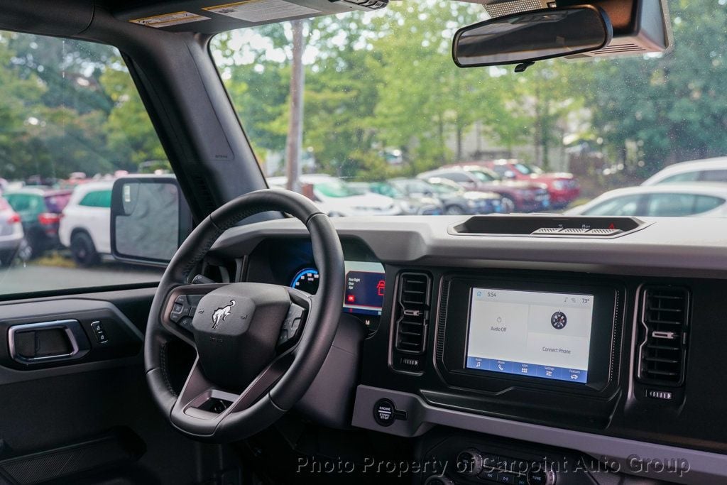 2023 Ford Bronco Big Bend photo 12