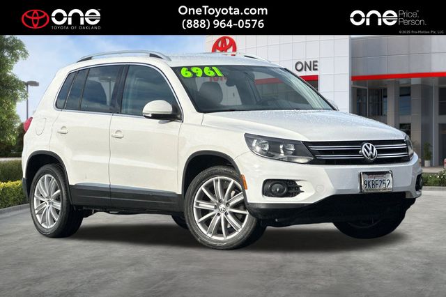 2013 Volkswagen Tiguan S's photo
