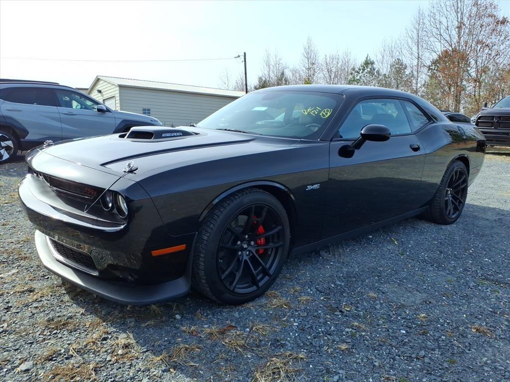 2023 Dodge Challenger R/T's photo