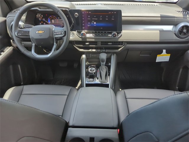 2025 Chevrolet Colorado Work Truck LT photo 18