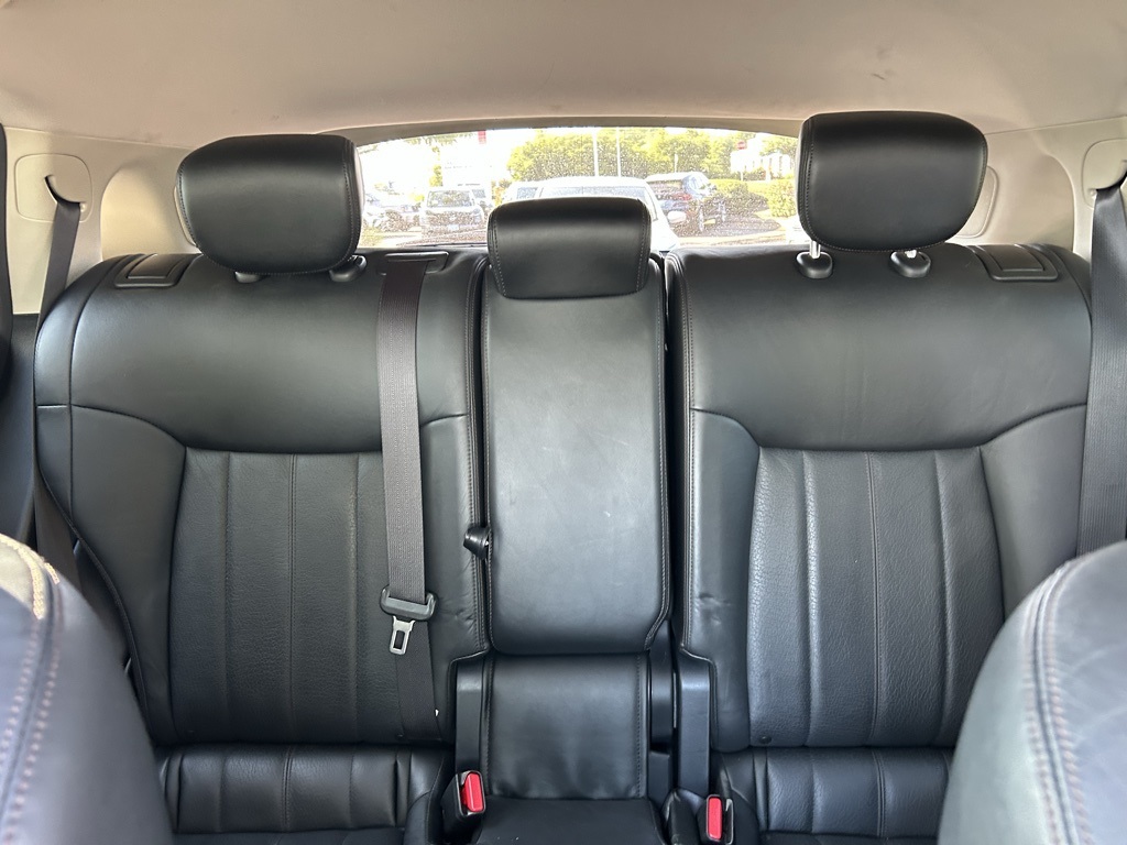 2013 Infiniti FX37 Base photo 20