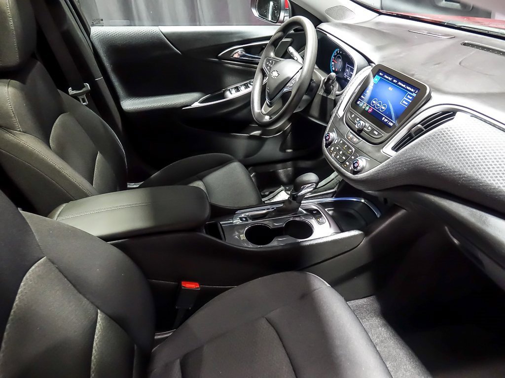 2023 CHEVROLET MALIBU - Image 30