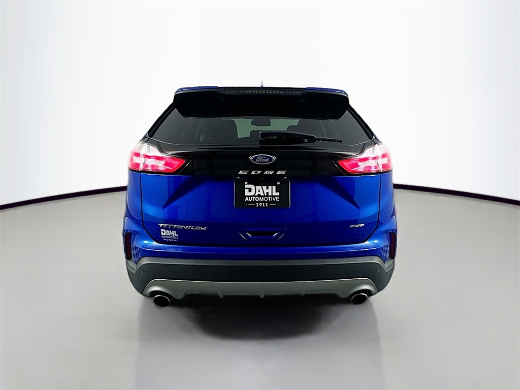 2024 Ford Edge Titanium photo 10