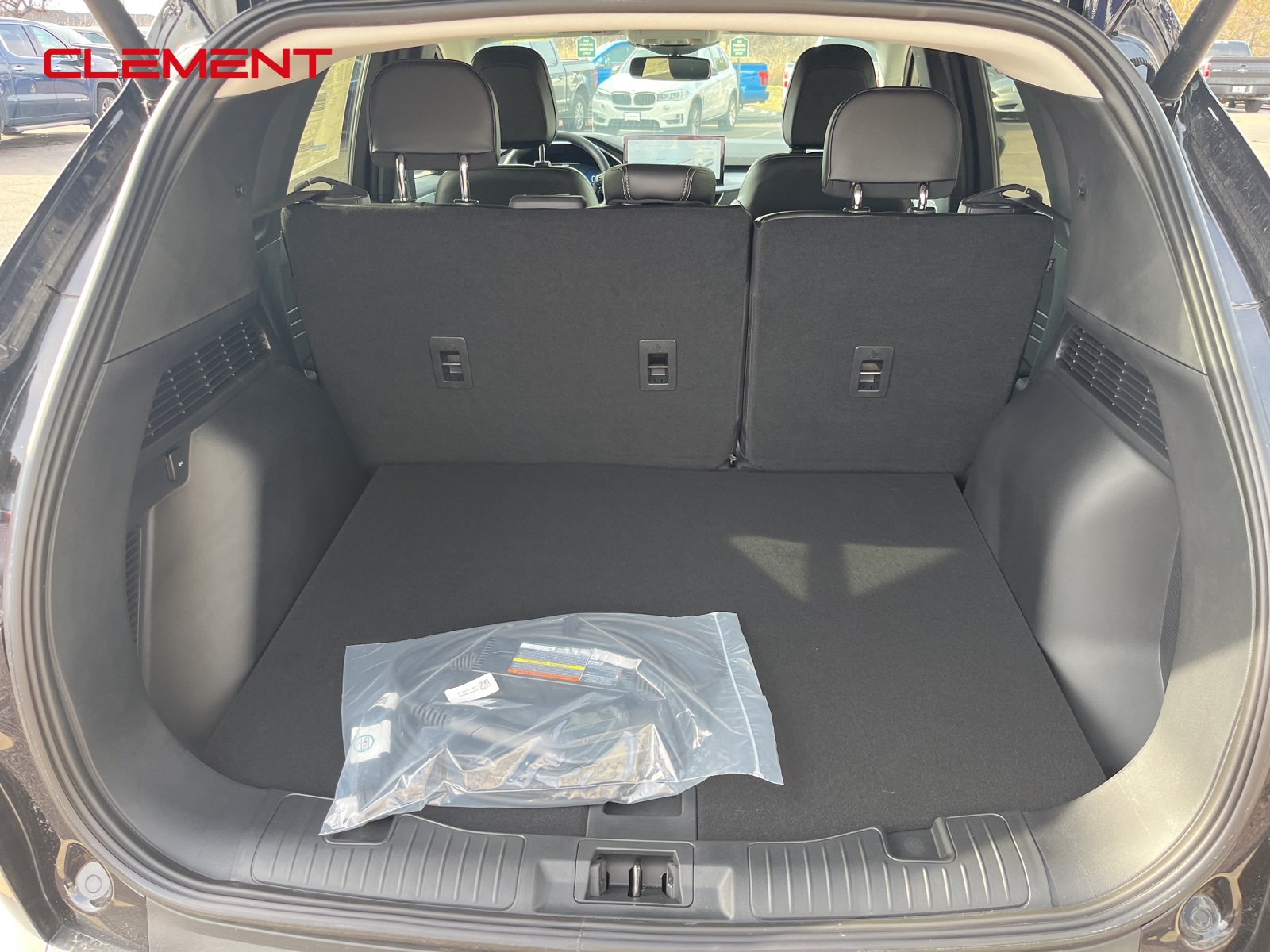 2024 Ford Escape Premium photo 25