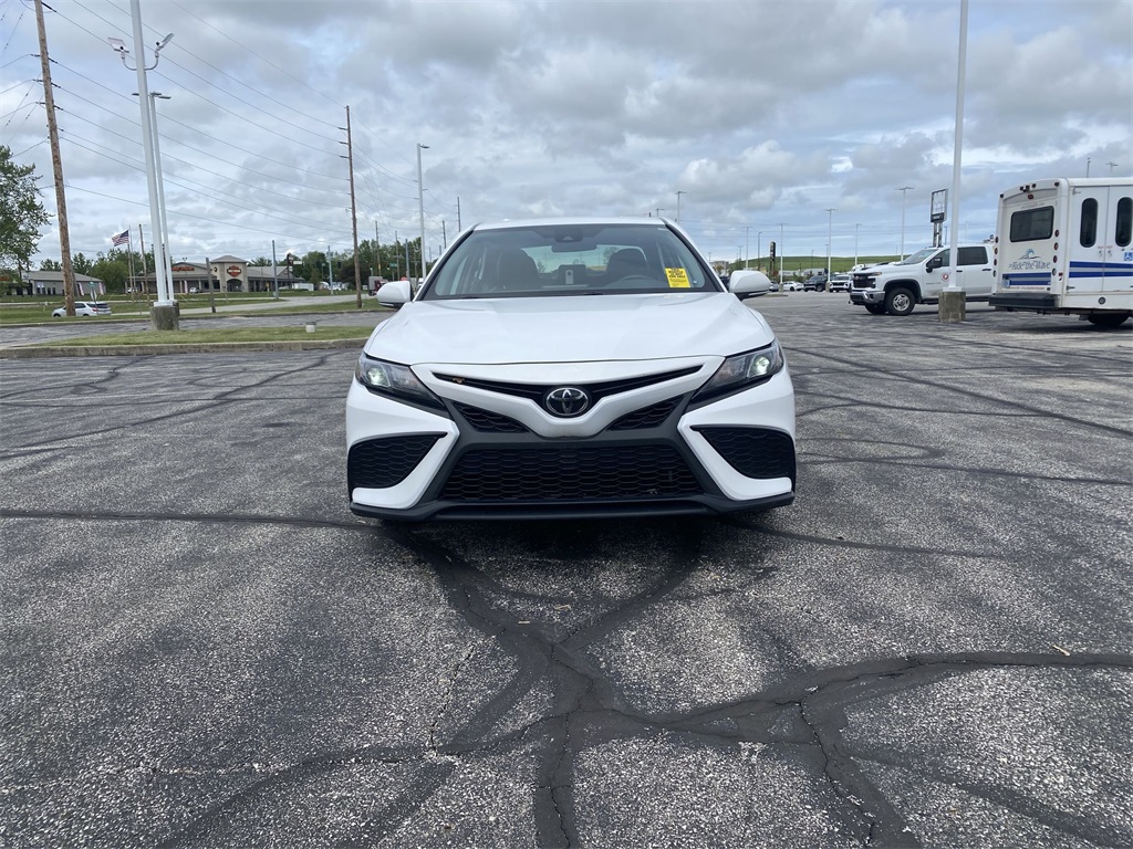 2023 Toyota Camry SE photo 31