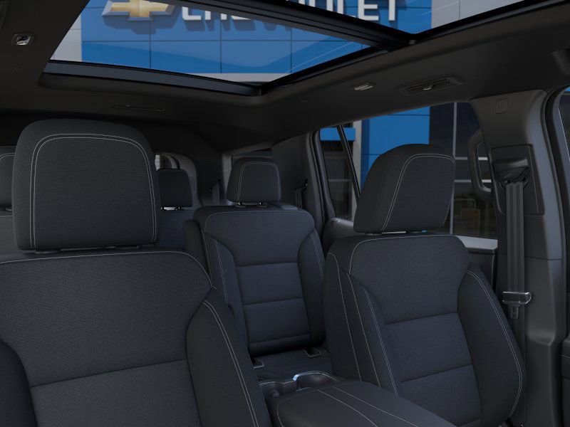 2025 Chevrolet Traverse photo 23