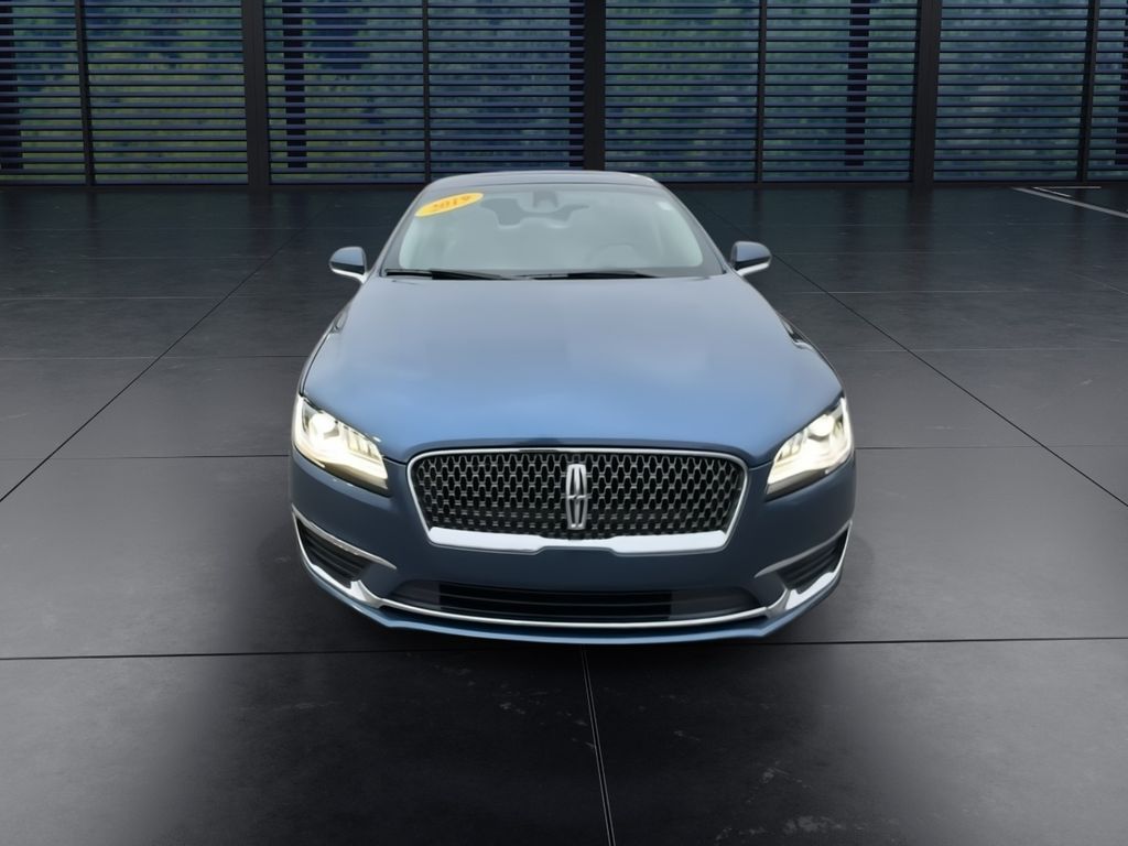 2019 Lincoln MKZ Reserve photo 3