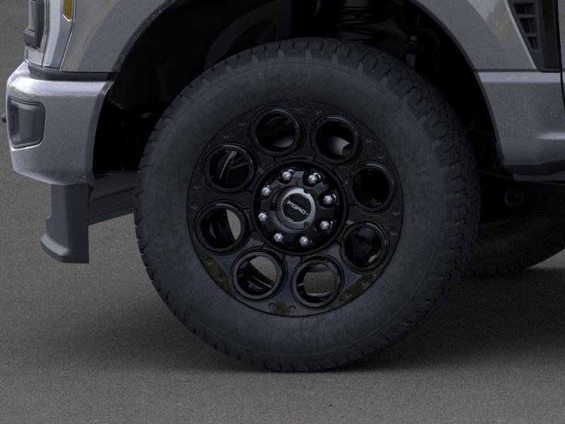 2025 Ford F-350 Lariat photo 18