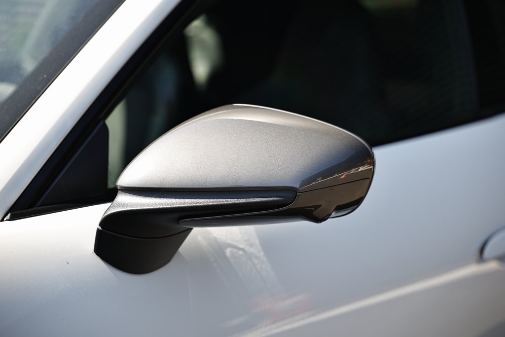 2024 Porsche 911 T photo 15