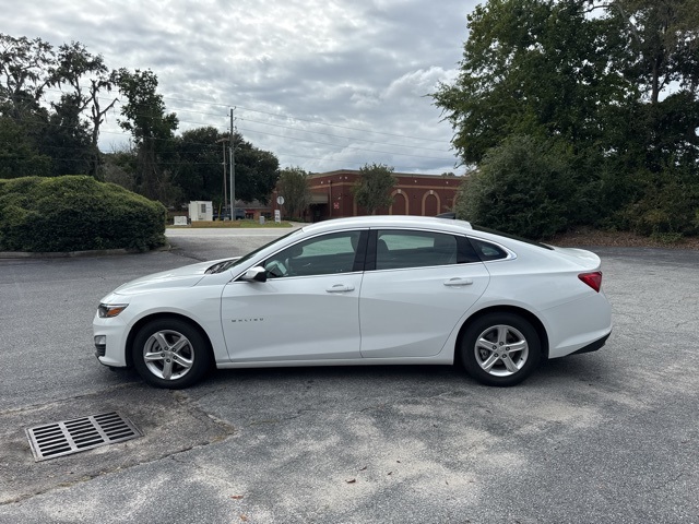 2024 Chevrolet Malibu LS photo 6