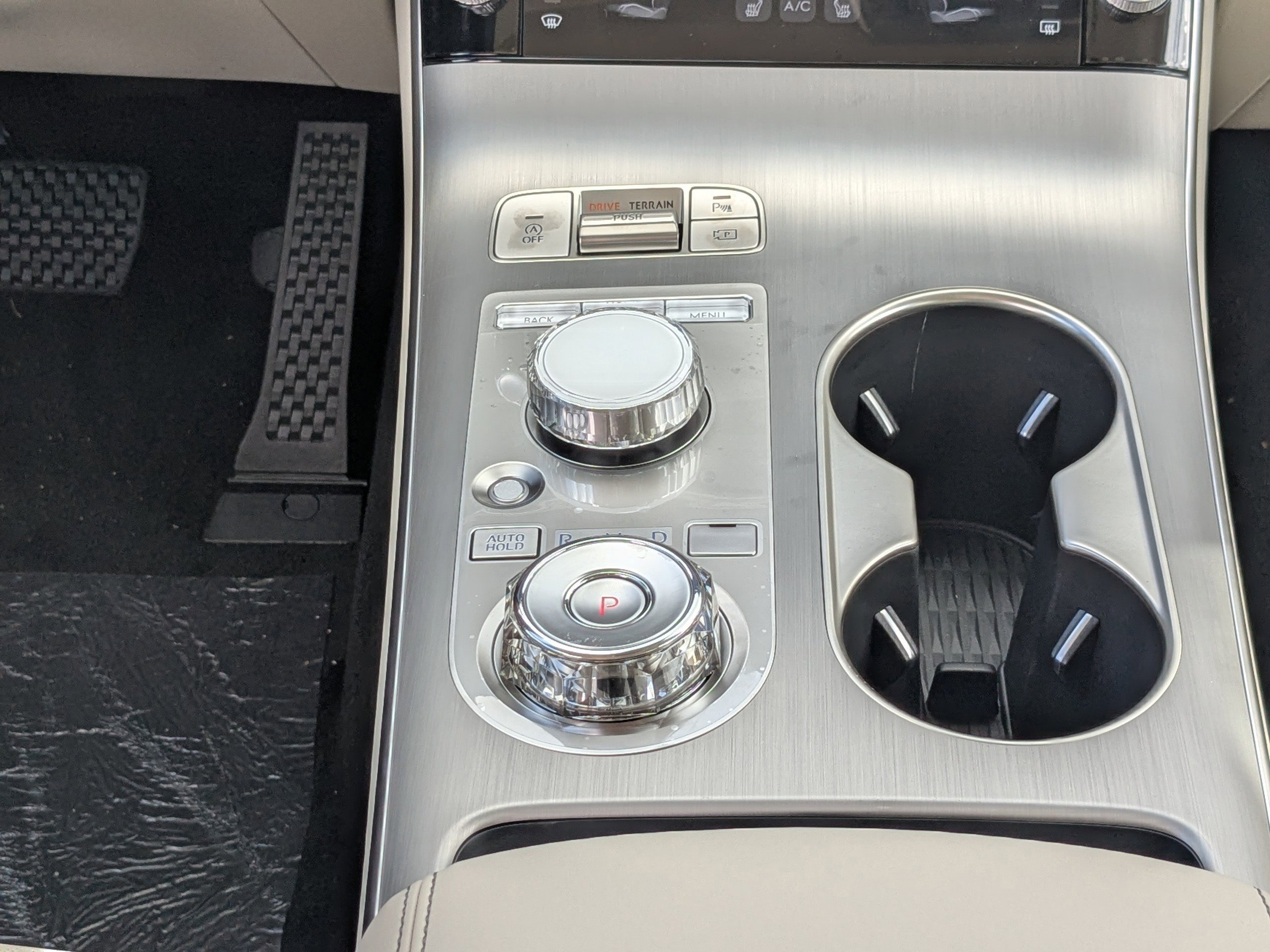2026 Genesis GV70 2.5T Select photo 13