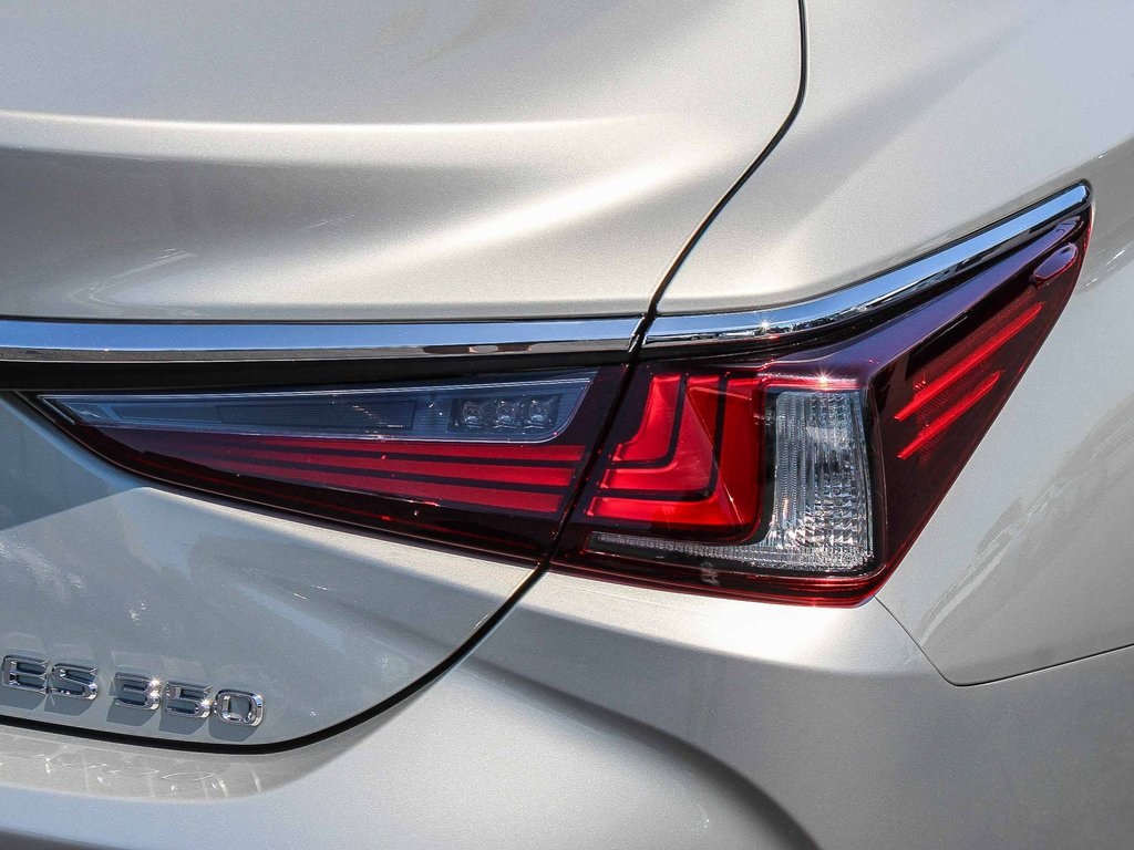2020 Lexus ES 350 Premium photo 11