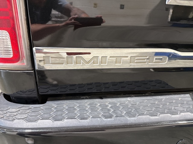 2017 Ram 1500 Limited photo 5