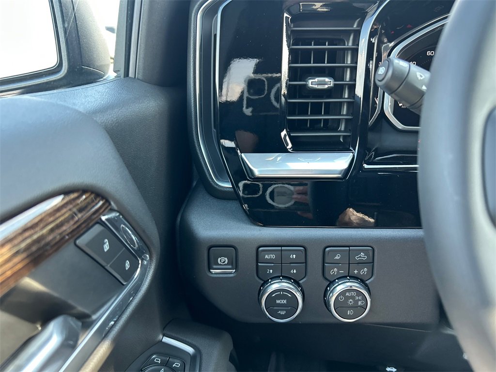 2026 GMC SIERRA - Image 17