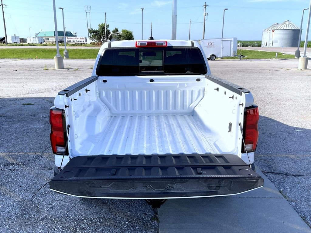 2025 Chevrolet Colorado Z71 photo 11
