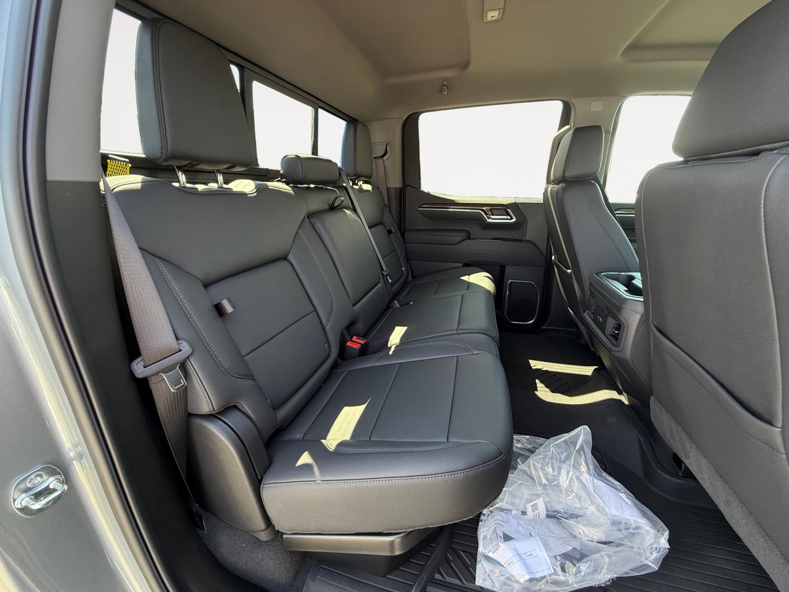 2025 Chevrolet Silverado 1500 RST photo 18