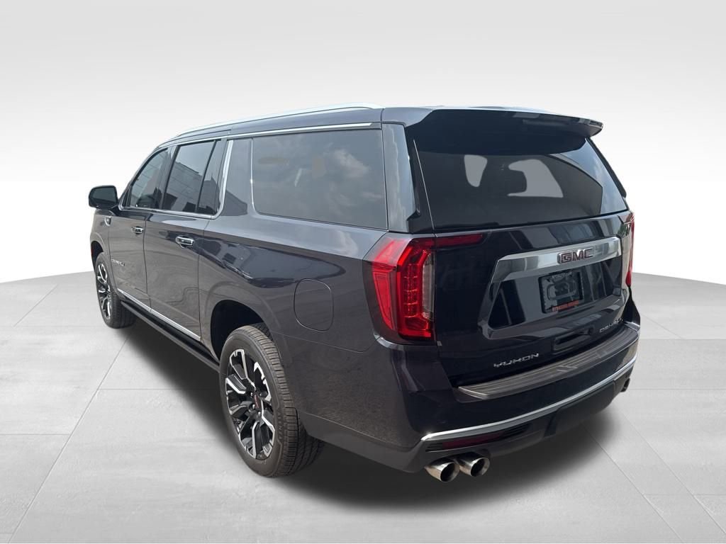 2024 Gmc Yukon XL Denali photo 3