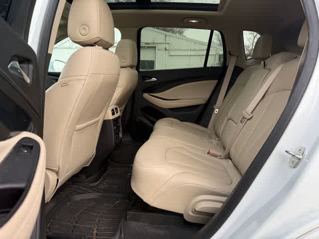 2017 Buick Envision Essence photo 4