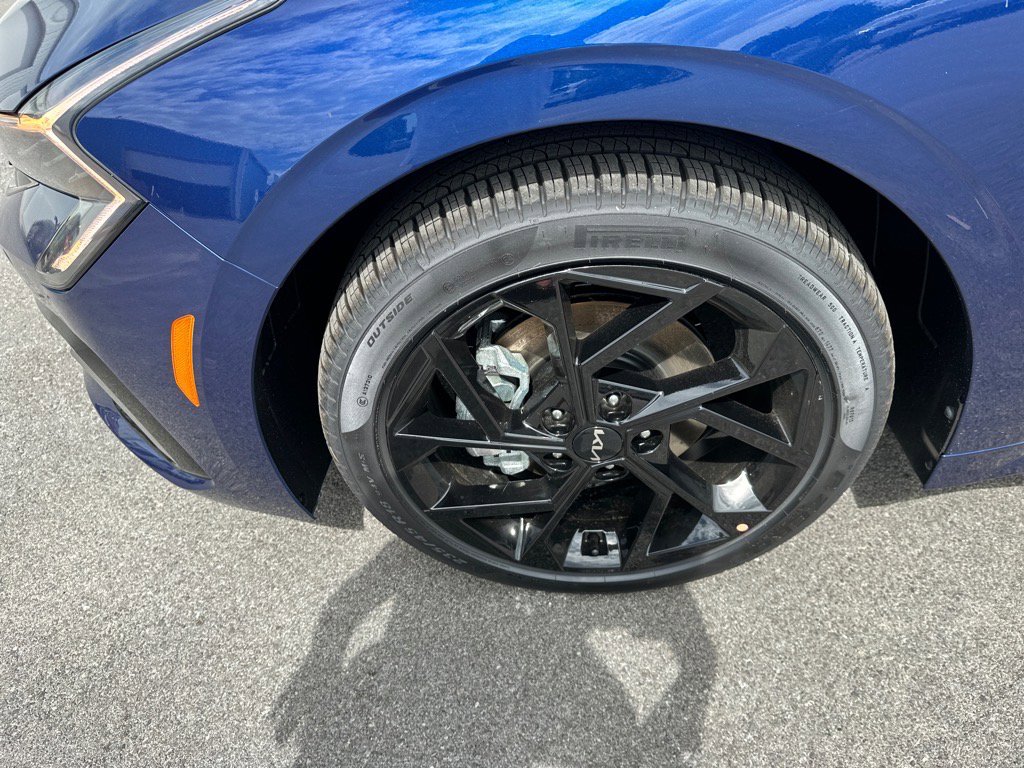 2026 Kia K5 GT-Line photo 11