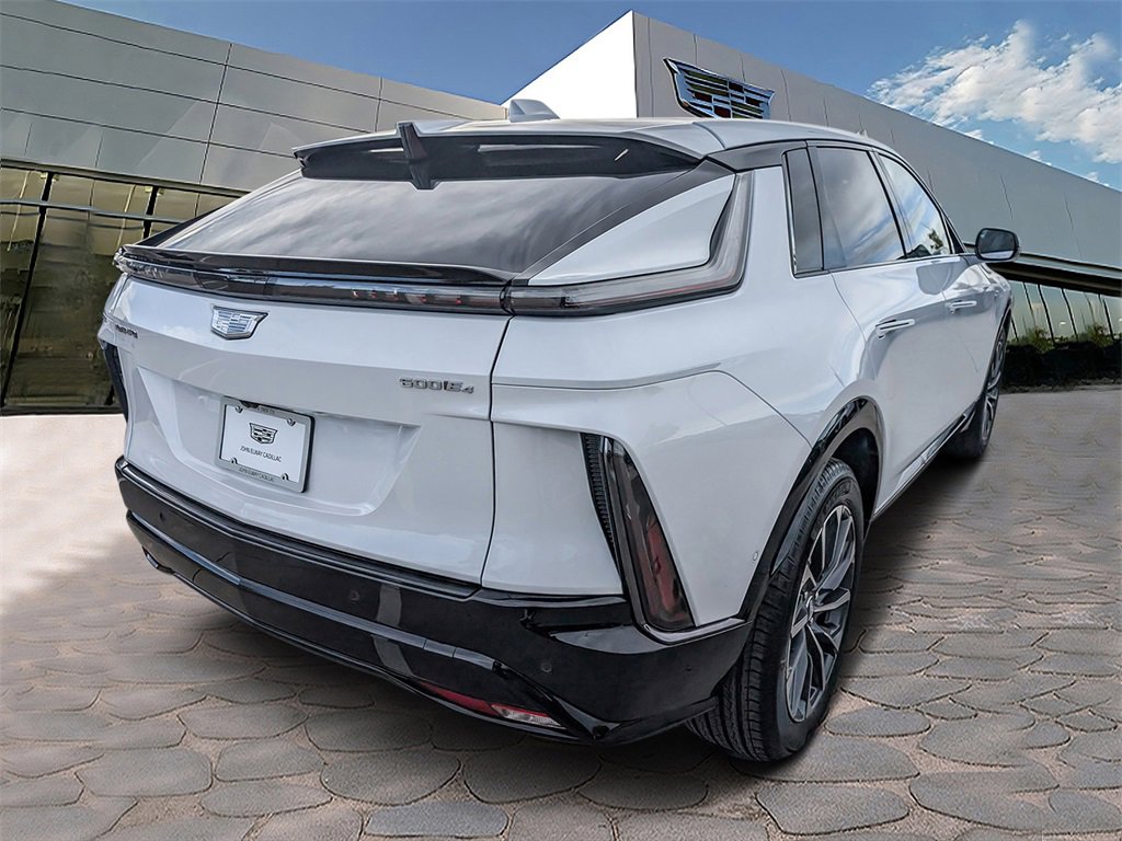 2026 Cadillac Lyriq Sport photo 3