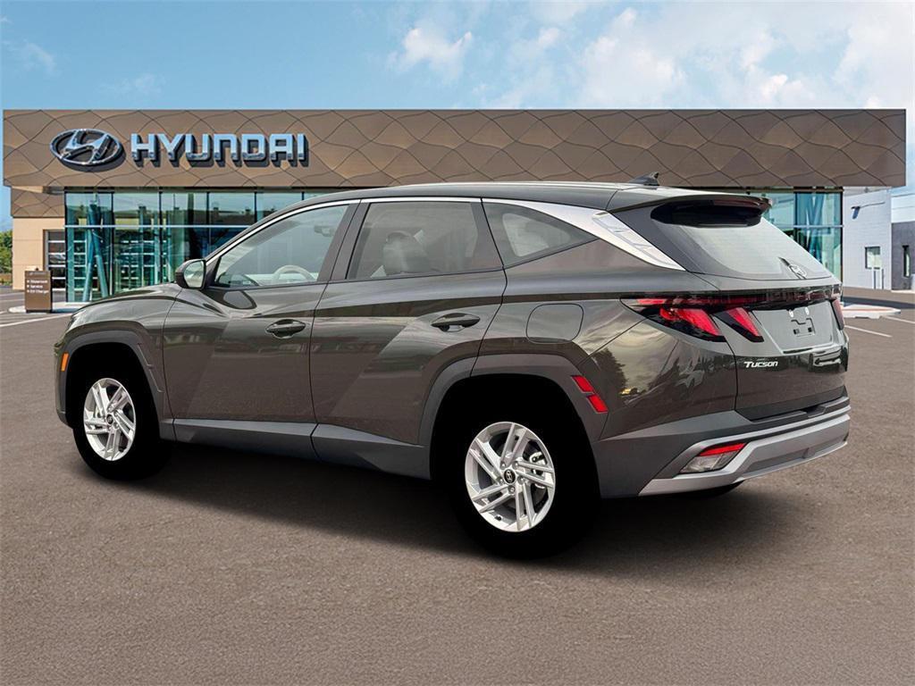 2026 Hyundai Tucson SE photo 4