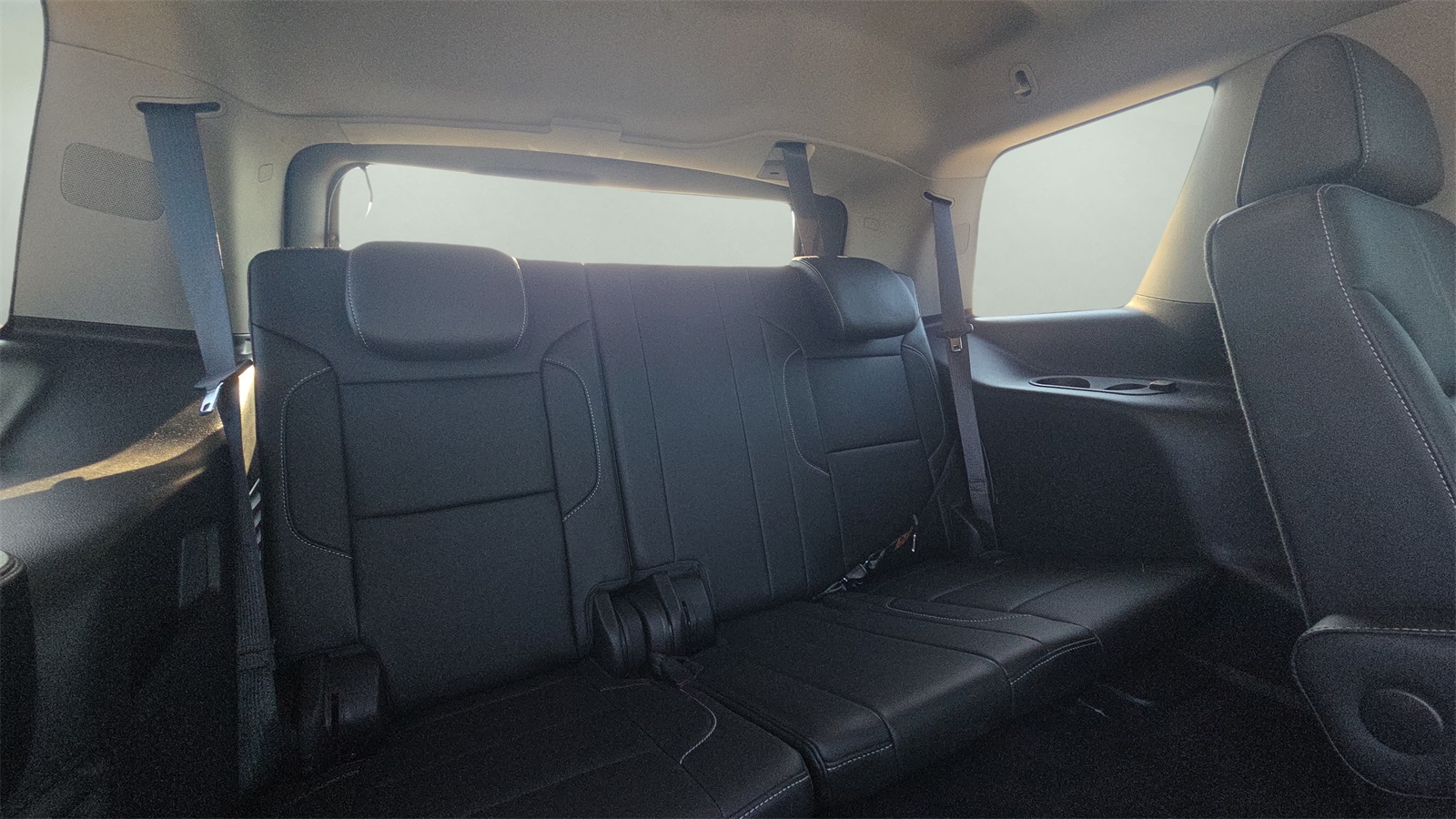 2018 Chevrolet Tahoe Premier photo 15