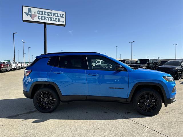 2025 Jeep Compass Latitude photo 23