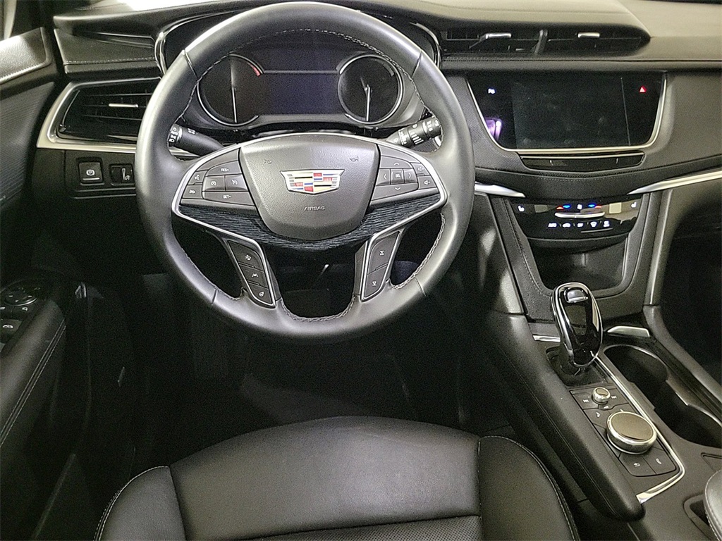 2025 CADILLAC XT5 - Image 16