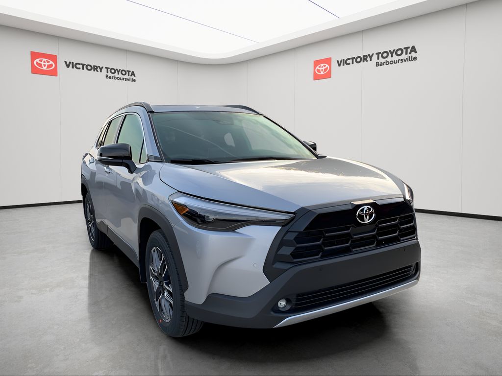 2026 Toyota Corolla Cross XLE's photo