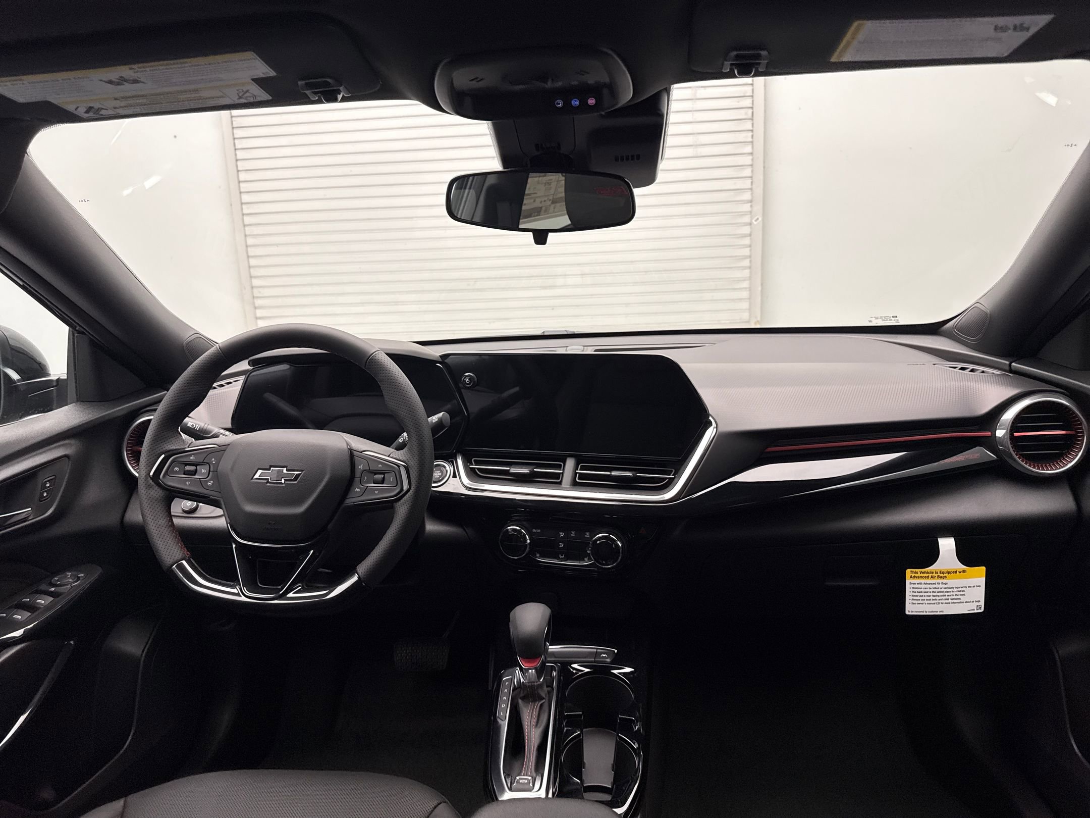 2025 Chevrolet Trax photo 15